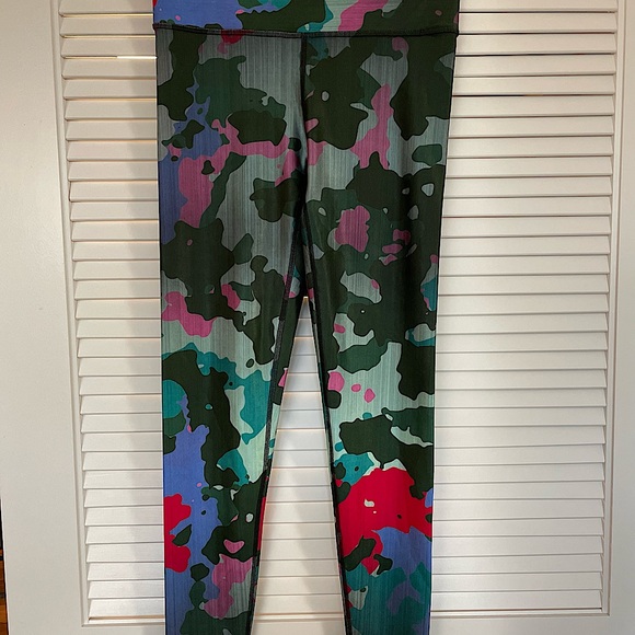 Terez leggings in shiny camo print. New with tags. Size Large - Picture 5 of 7
